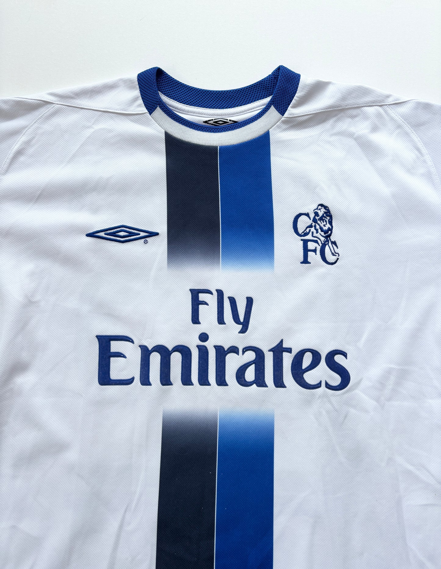 Chelsea Away Shirt 2003/04 (L) Gudjohnsen 22