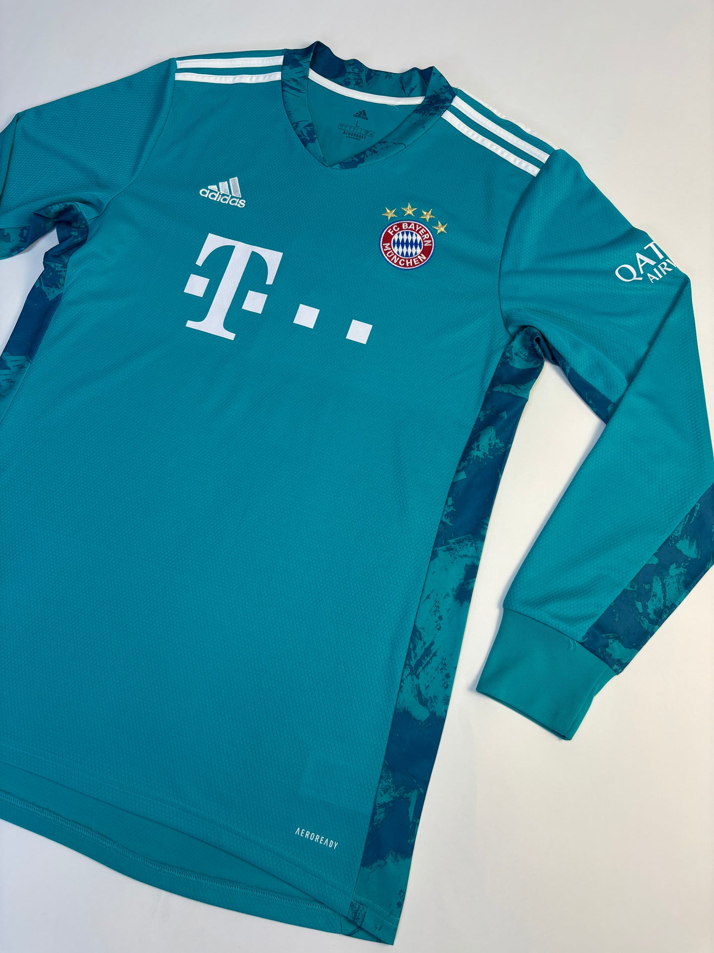 Bayern Munich Goalkeeper Shirt 2020/21 (L) Neuer 1