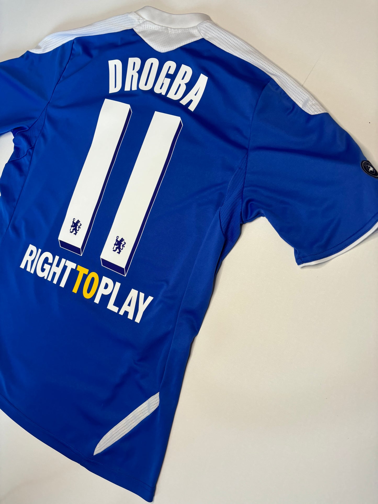 Chelsea Home Shirt 2011/12 (S) Drogba 11