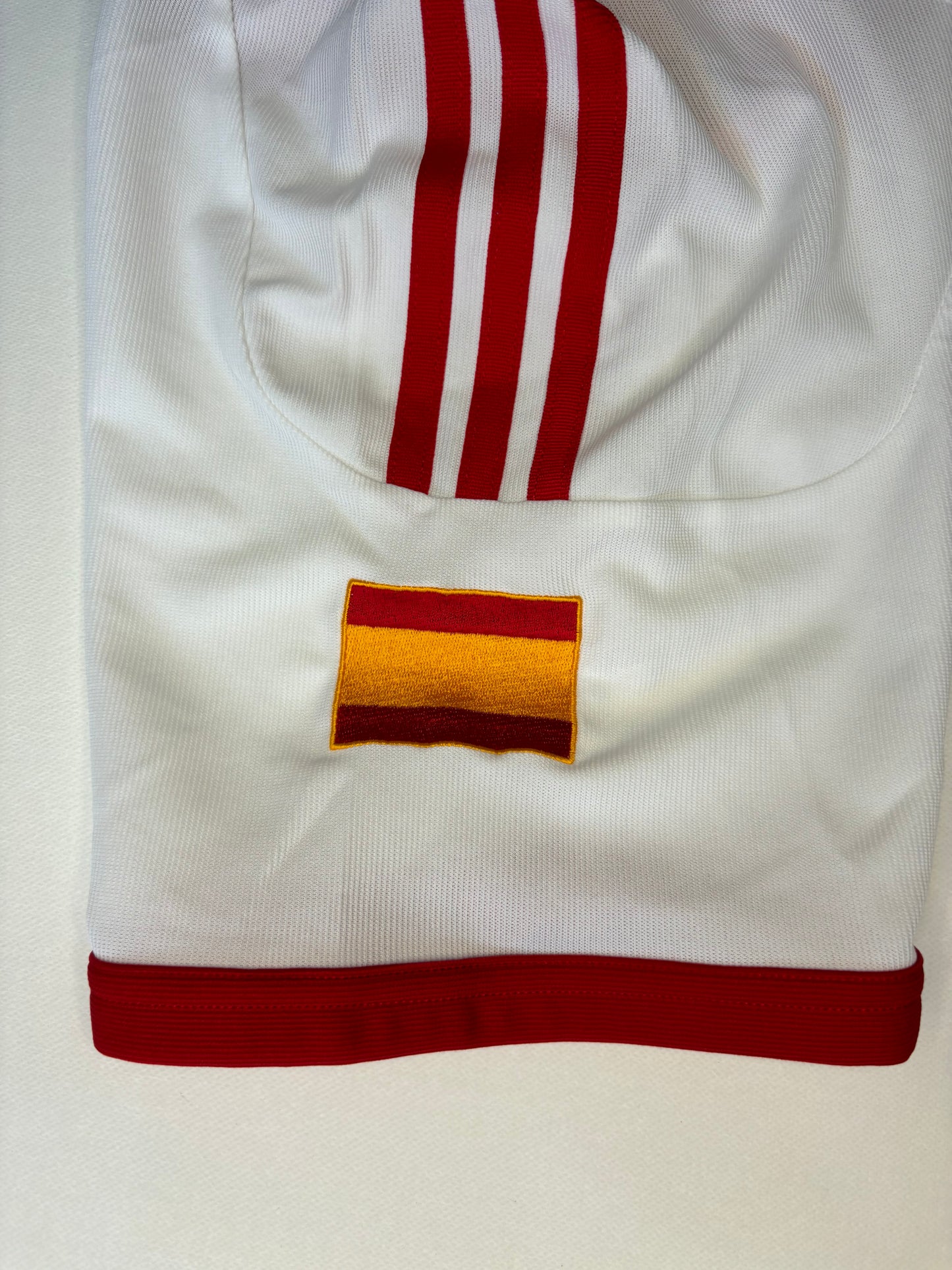 Spain Away Shirt 2002/04 (L) Xavi 19