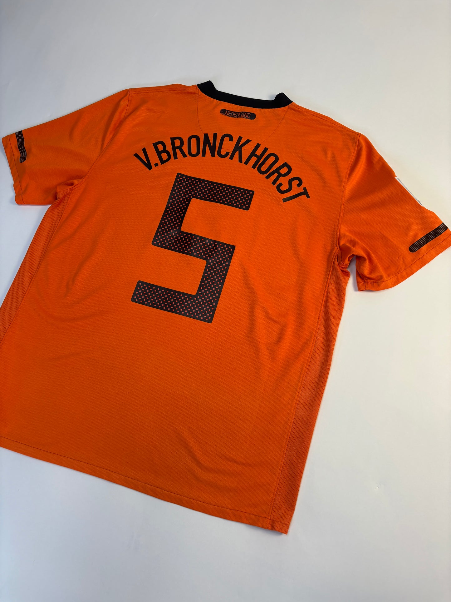 Netherlands Home Shirt 2010 (L) V.Bronckhorst 5