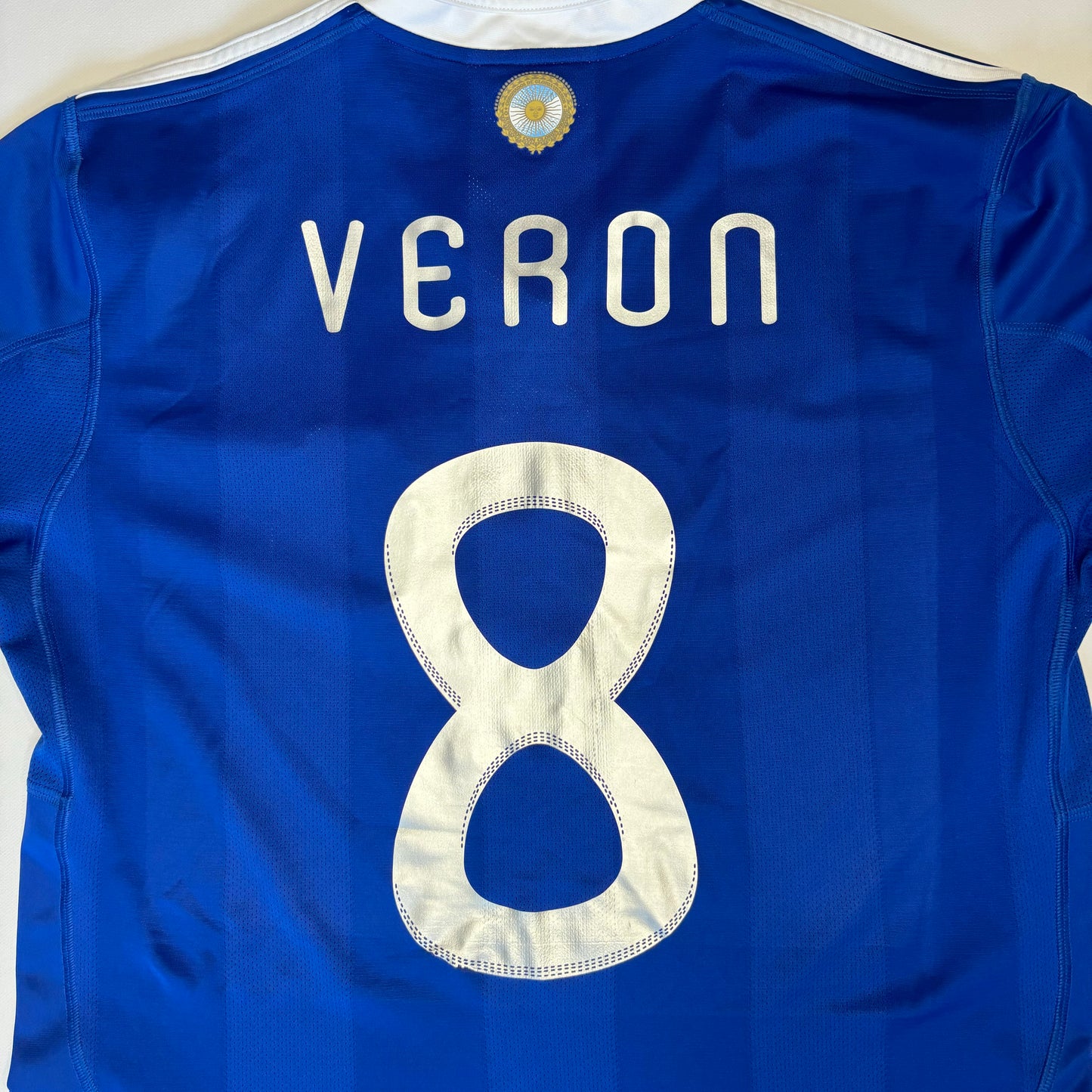 Argentina Away Shirt 2010/11 (M) Veron 8