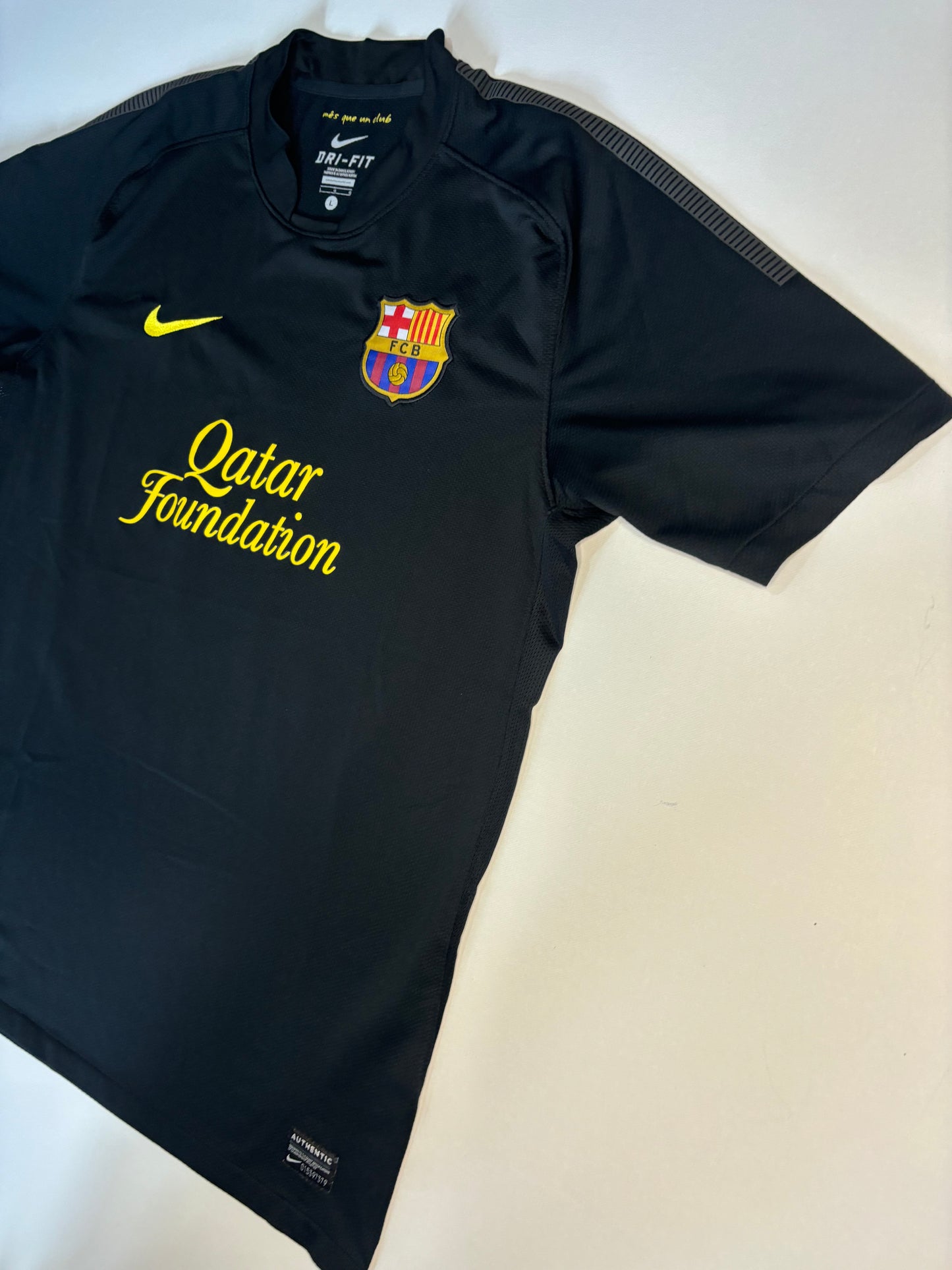 Barcelona Away Shirt 2011/12 (L) Messi 10