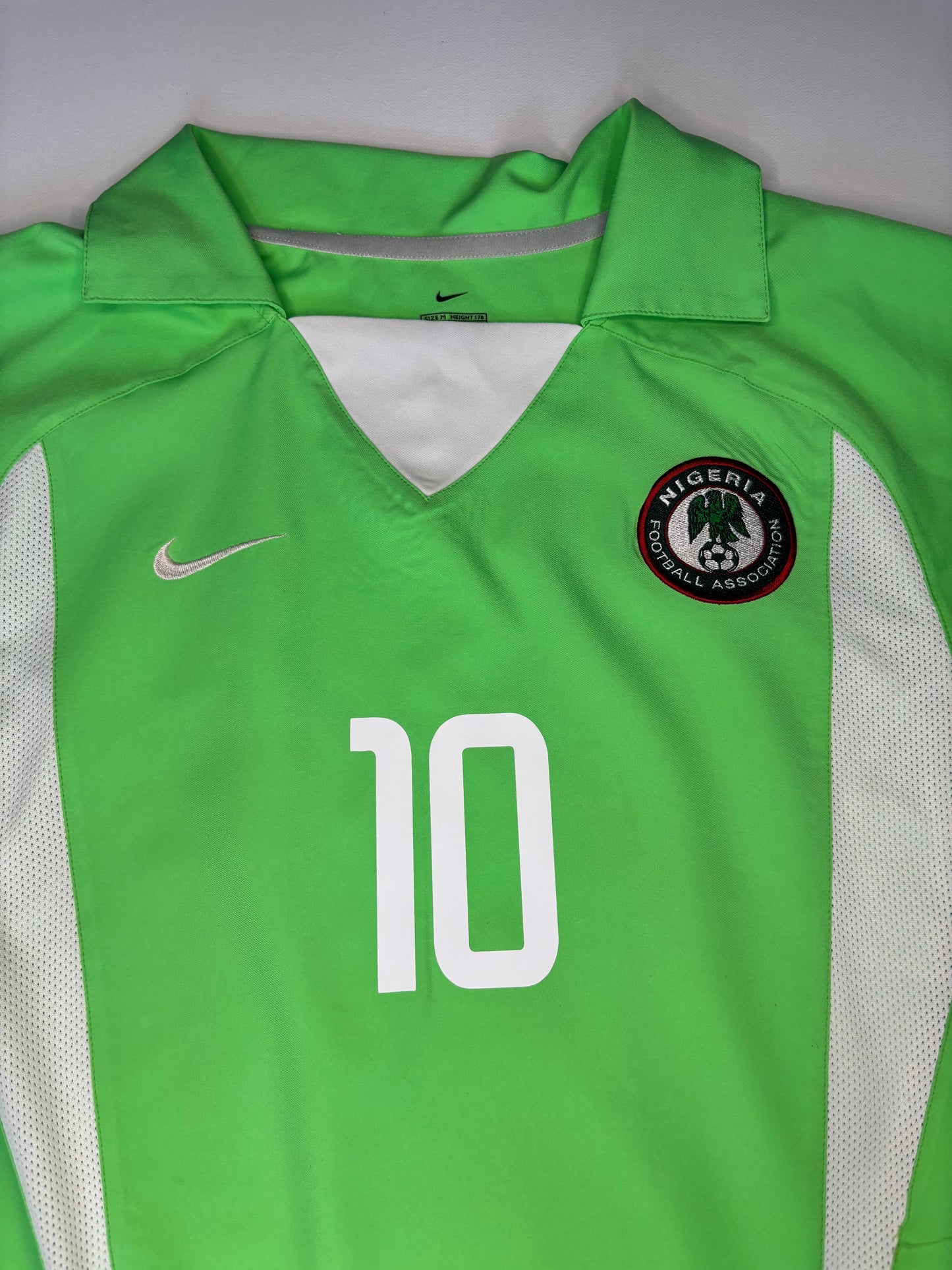 Nigeria Home Shirt 2002/04 (M) Okocha 10