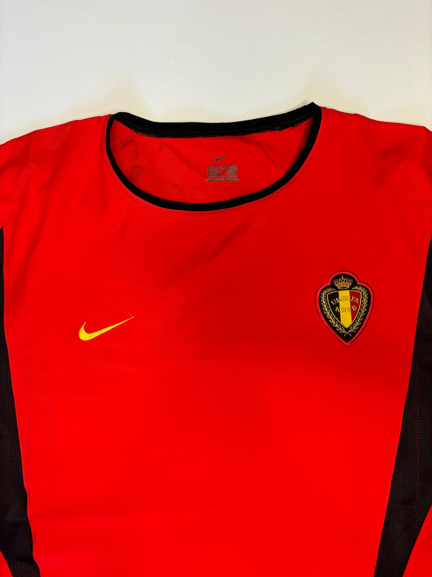 Belgium Home Shirt 2002/04 (L)