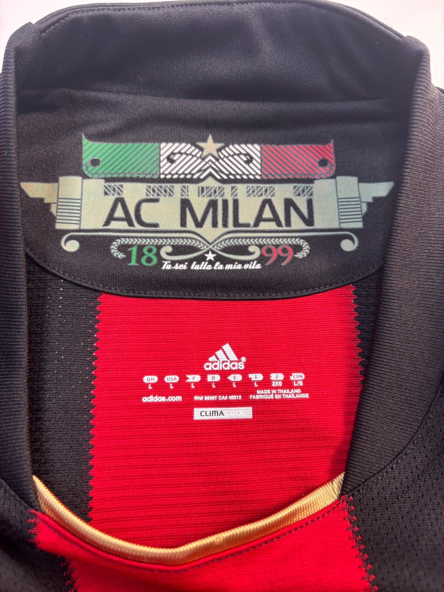 AC Milan Home Shirt 2010/11 (L) Ronaldinho 80
