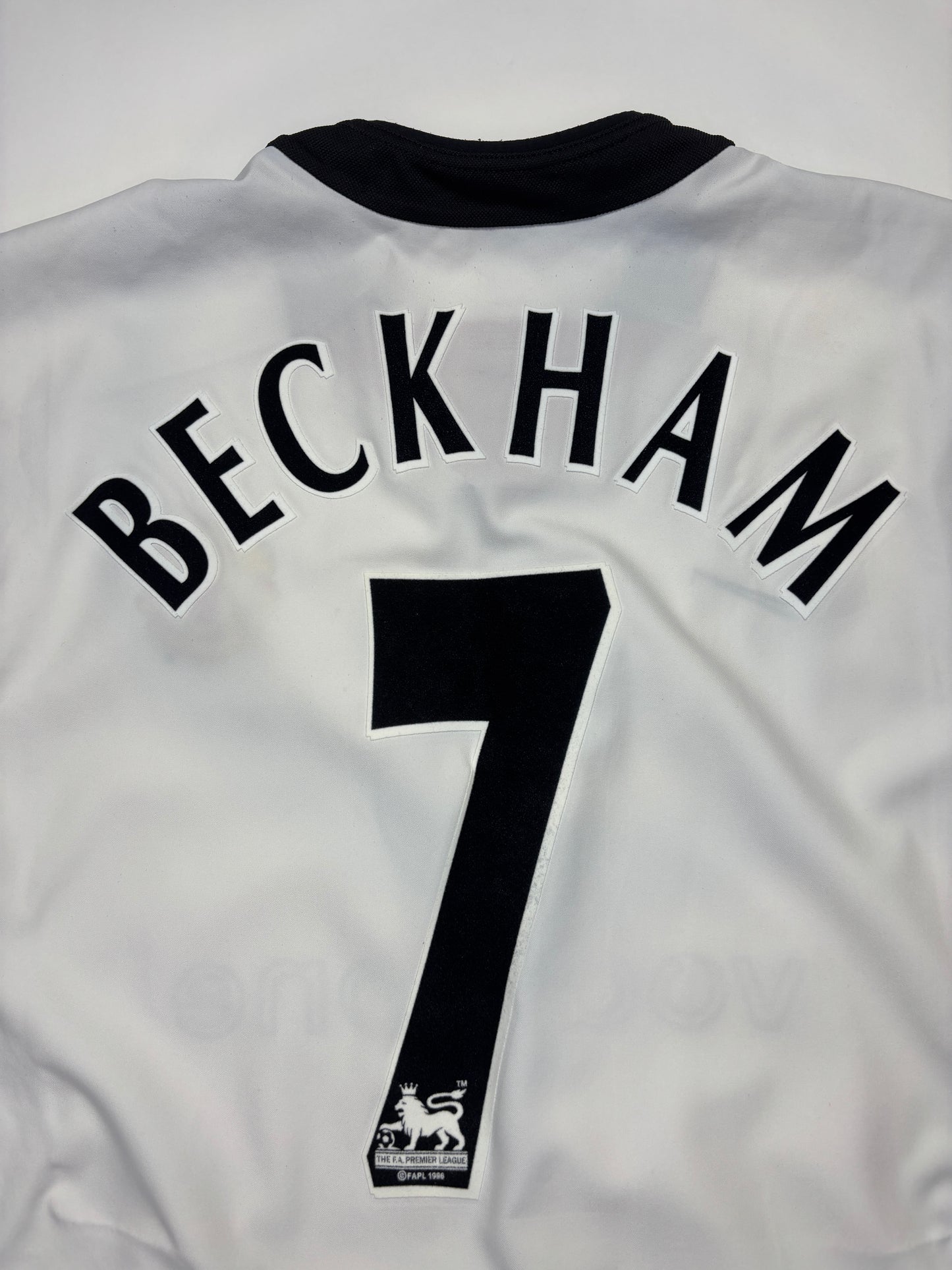 Manchester United Away Shirt LS 2002/03 (L) Beckham 7