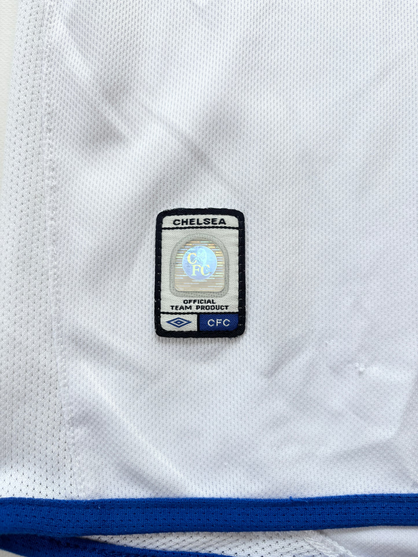 Chelsea Away Shirt 2003/04 (L) Gudjohnsen 22