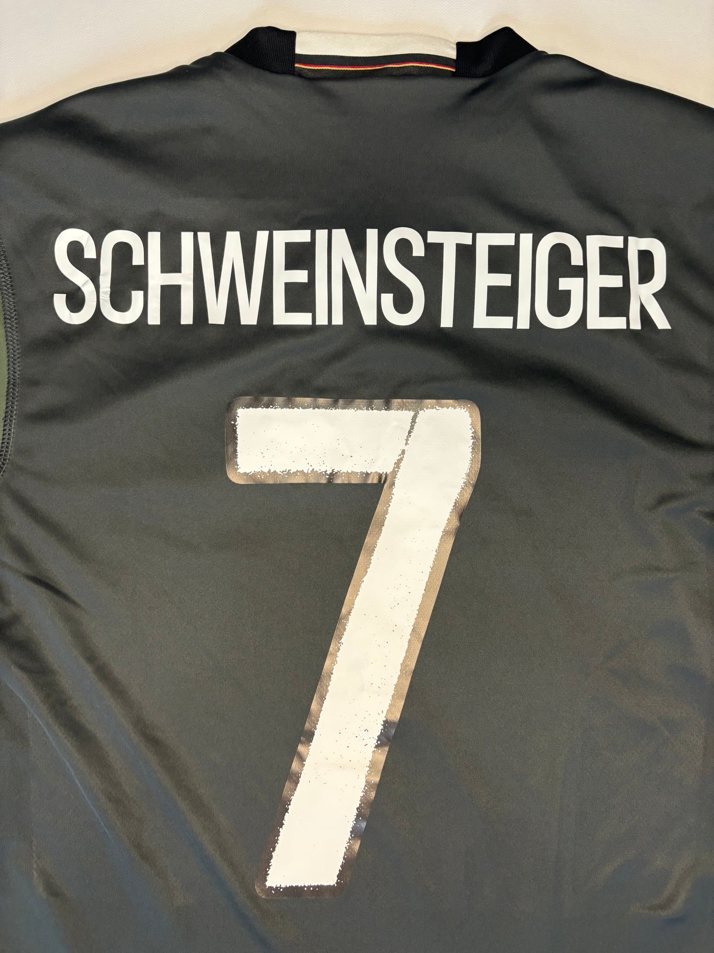 Germany Away Shirt 2015/17 (M) Schweinsteiger 7