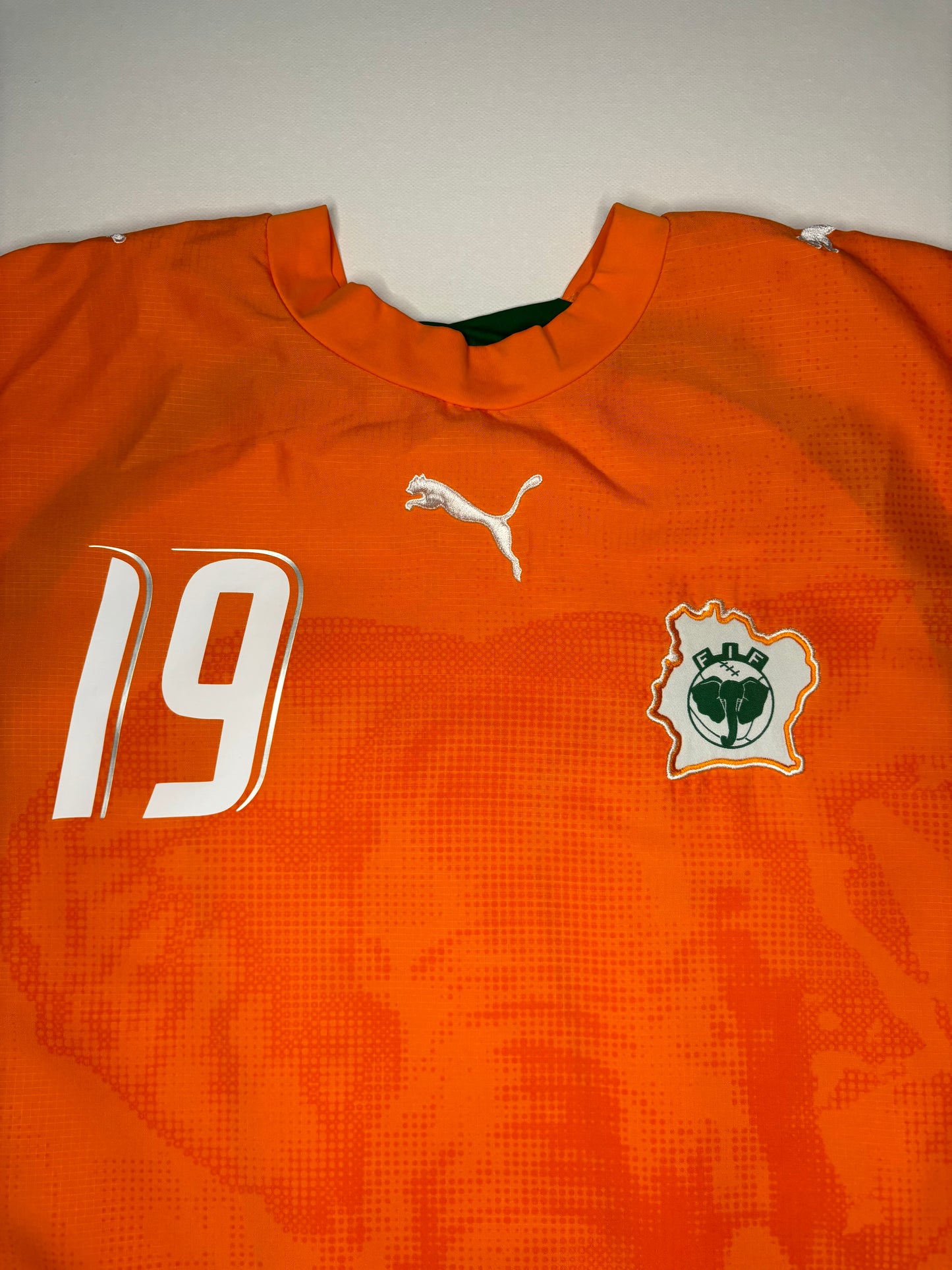 Ivory Coast Home Shirt 2006/07 (M) Toure Yaya 19