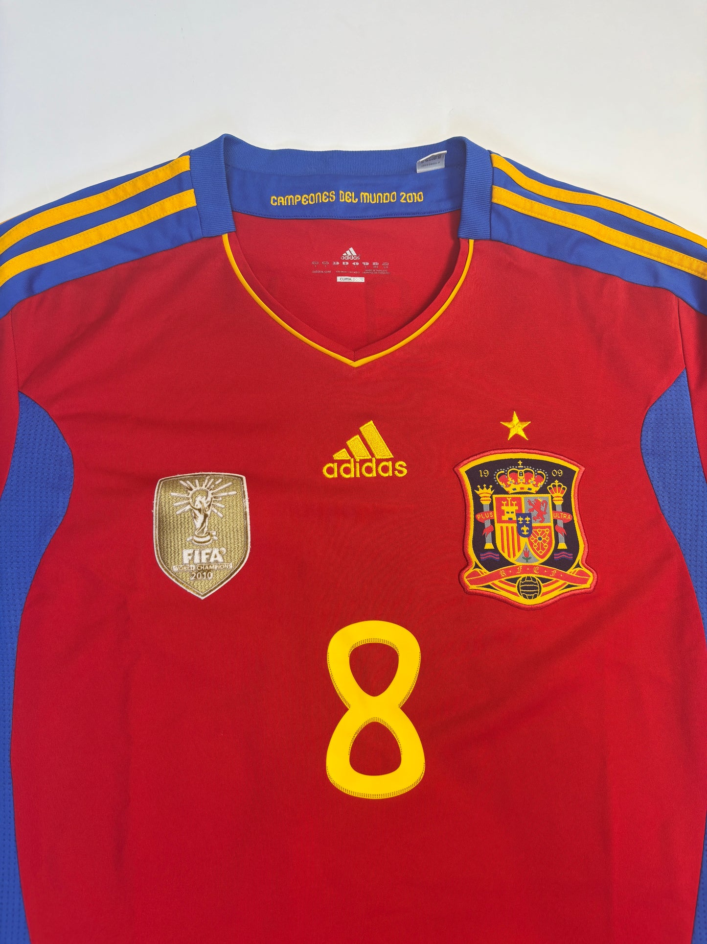 Spain Home Shirt 2011/12 (L) Xavi 8