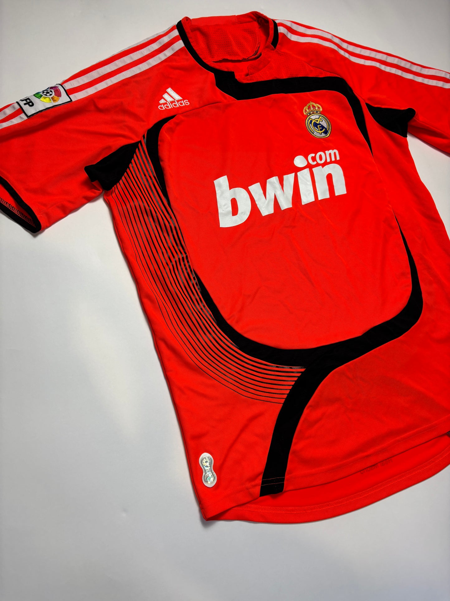 Real Madrid Goalkeeper Shirt 2007/08 (M) Casillas 1
