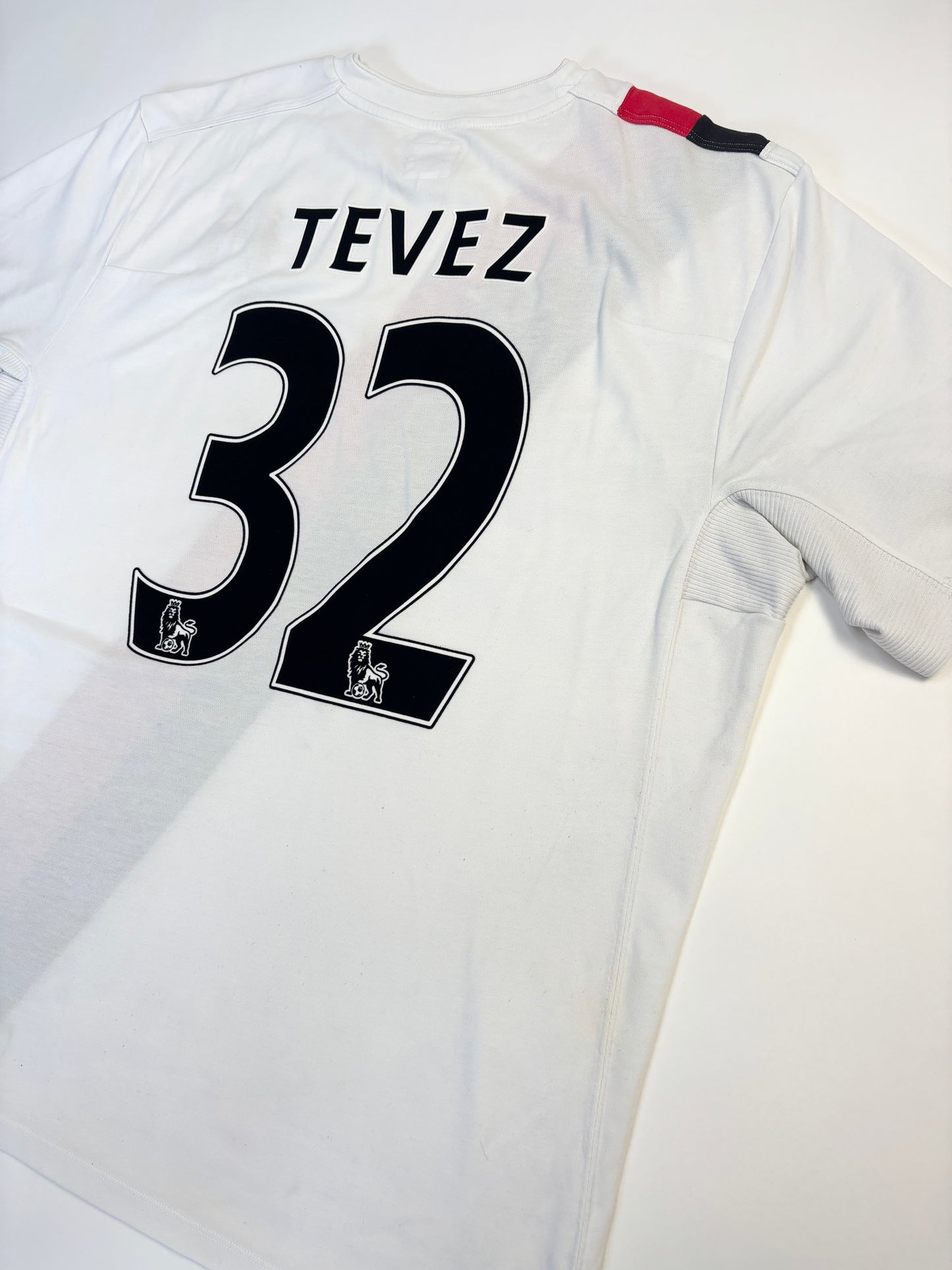 Manchester City Third Shirt 2009/11 (XL) Tevez 32