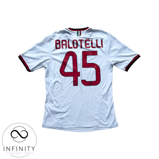 AC Milan Away Shirt 2013/14 (M) Balotelli 45