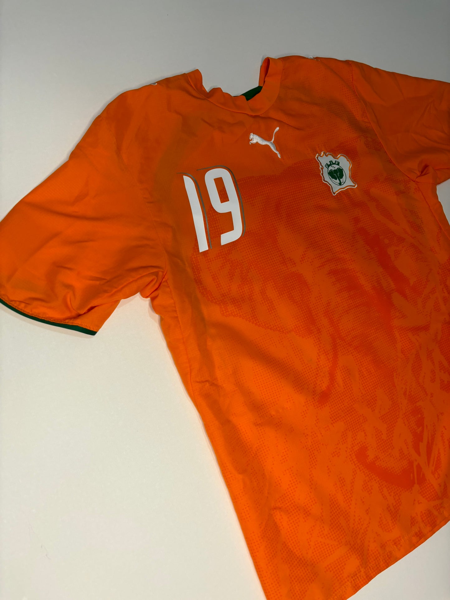 Ivory Coast Home Shirt 2006/07 (M) Toure Yaya 19