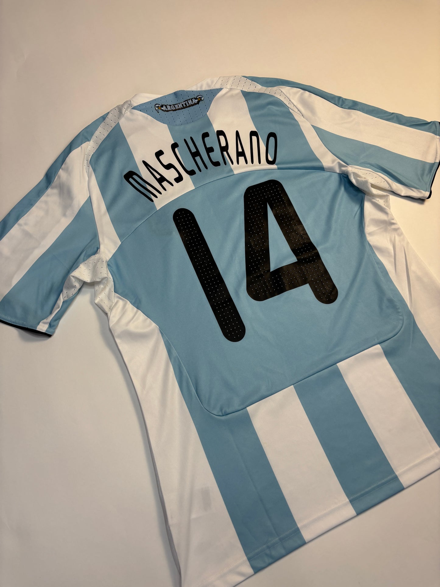 Argentina Home Shirt 2008/09 (L) Mascherano 14