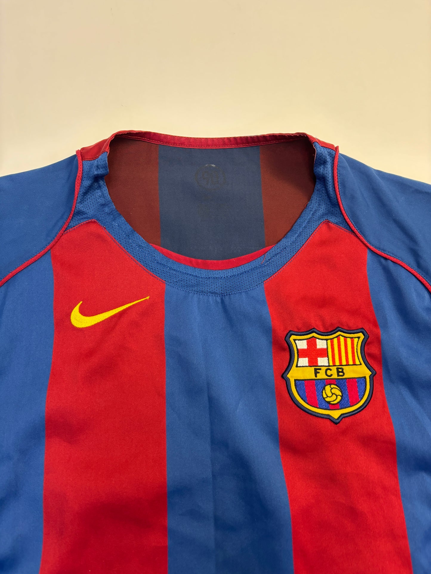 Barcelona Home Shirt 2004/05 (M) Messi 30