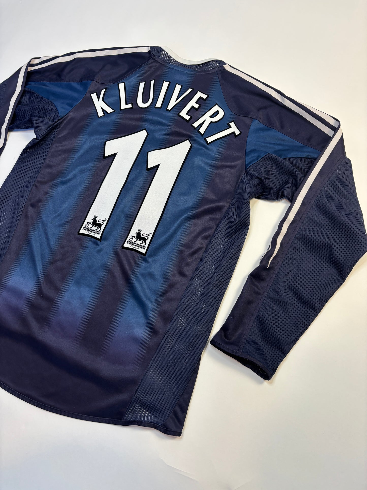 Newcastle Away Shirt 2004/05 LS (S) Kluivert 11