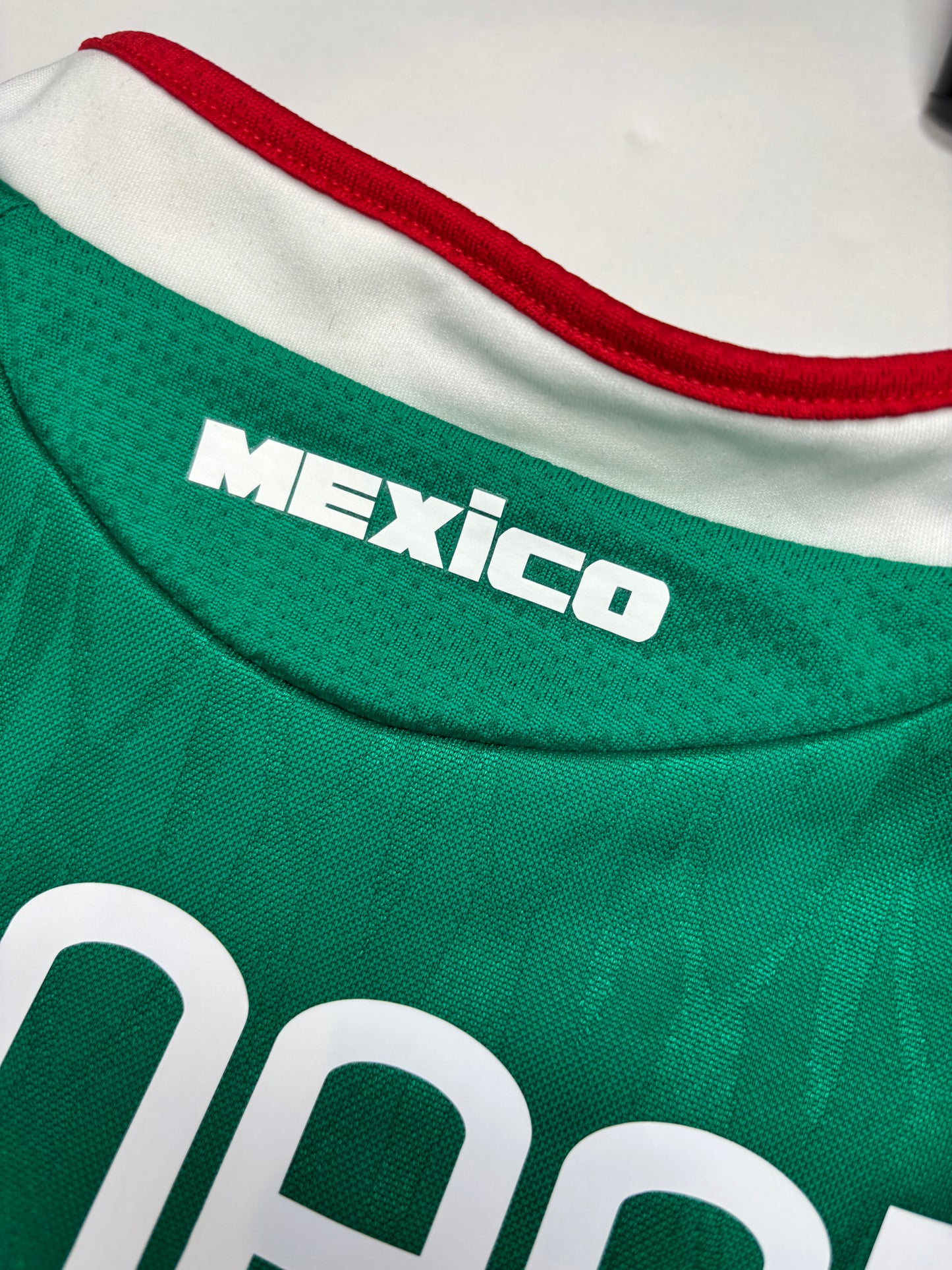 Mexico Home Shirt 2010/11 (XL) J.Hernandez 14
