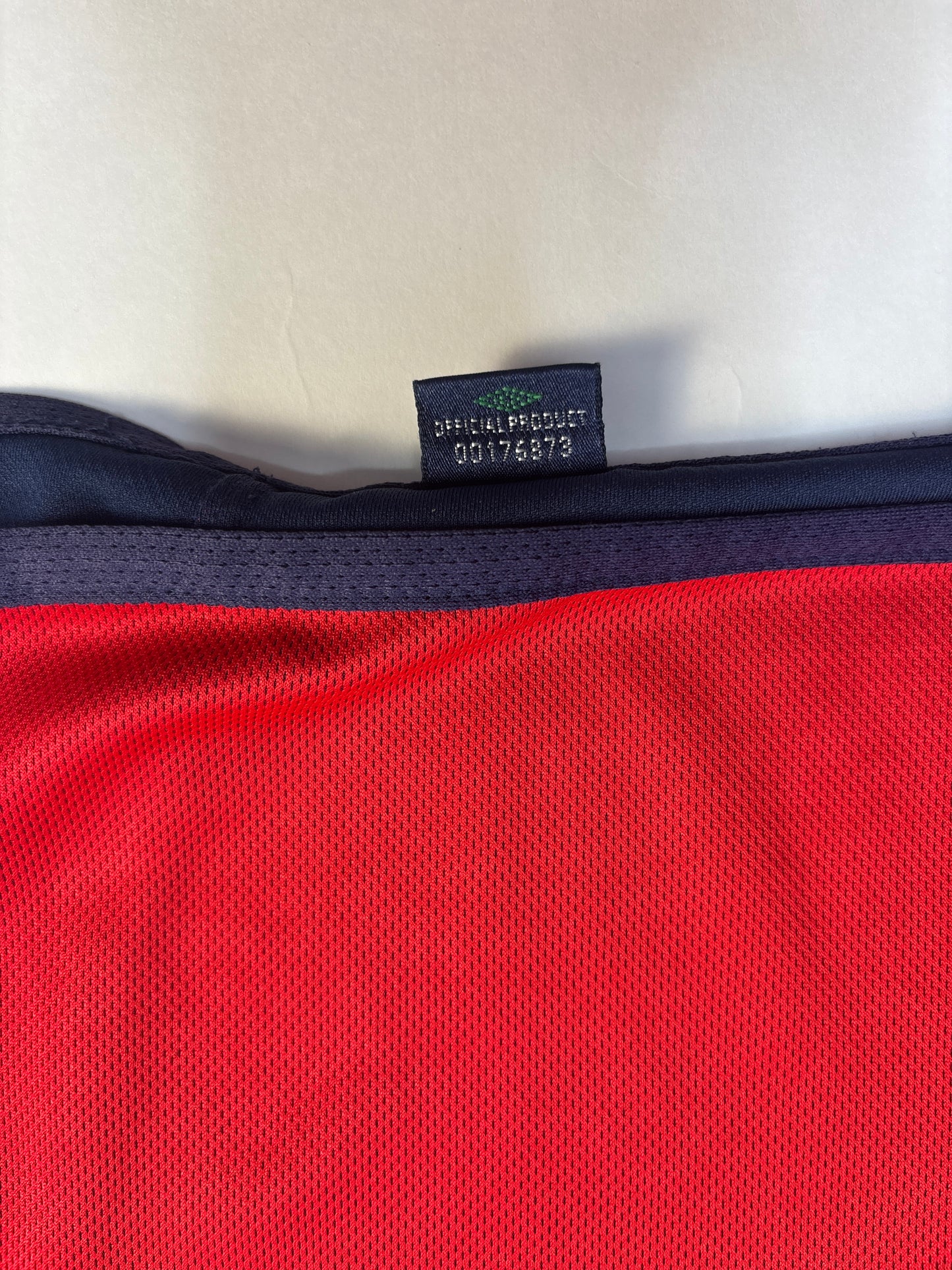 England Away Shirt 2002/04 LS (M) Beckham 7