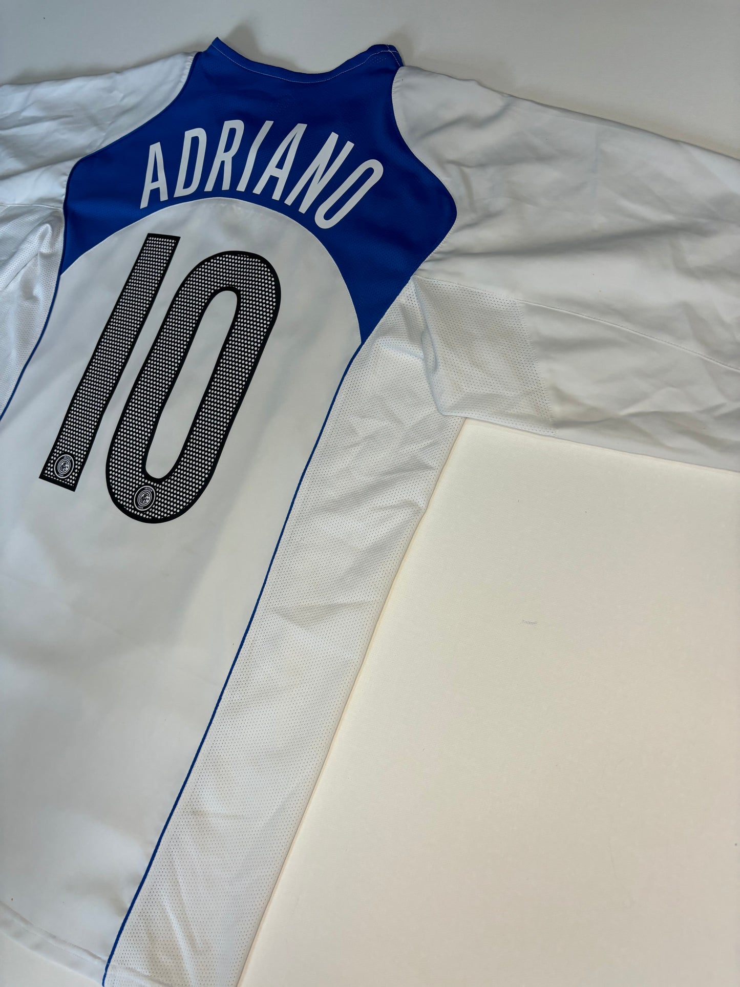 Inter Milan Away Shirt 2004/05 (L) Adriano 10